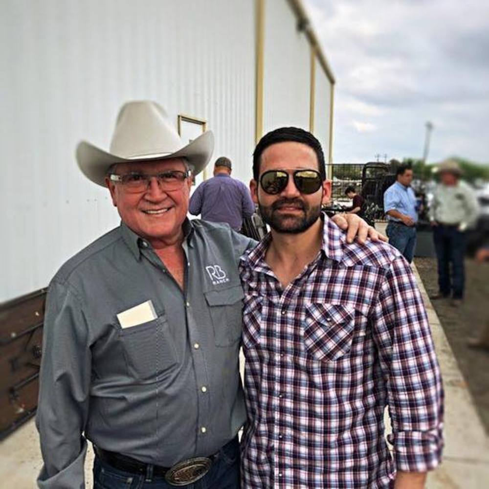 Meet your Posher, Carlo